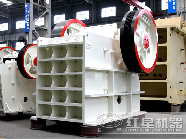 德版顎式破碎機