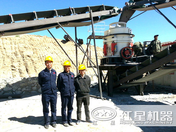 砂石骨料生產(chǎn)現(xiàn)場(chǎng)圖