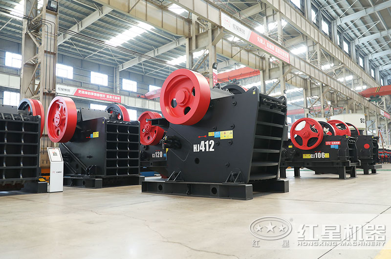 顎式石灰?guī)r破碎機(jī)圖片