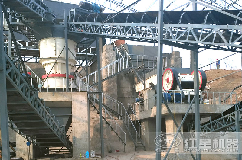 陜西日產(chǎn)4000噸大型石子破碎機現(xiàn)場