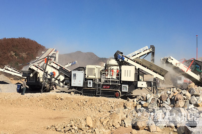 移動破碎篩分一體機現(xiàn)場