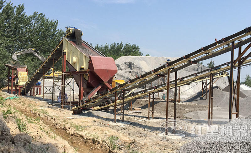 錘破碎石機(jī)用戶現(xiàn)場(chǎng)