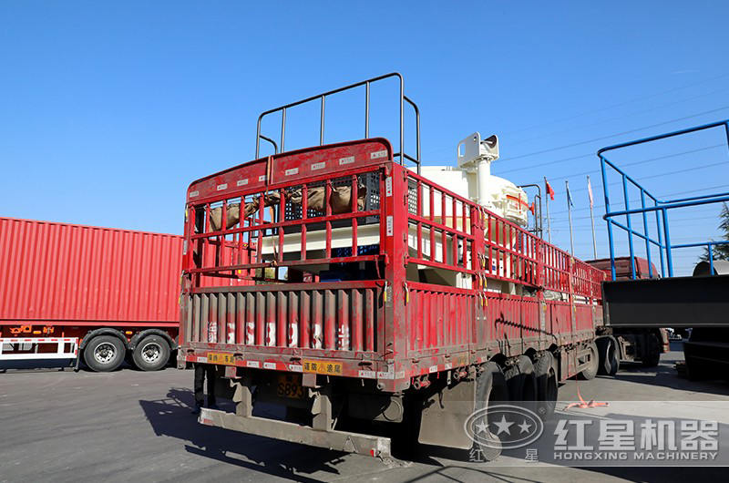 小型打沙機(jī)設(shè)備發(fā)貨現(xiàn)場