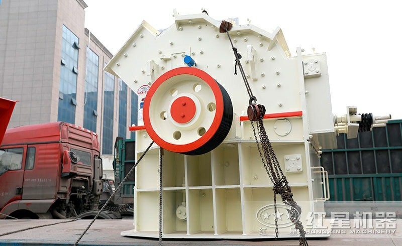 細(xì)碎機(jī)裝車(chē)