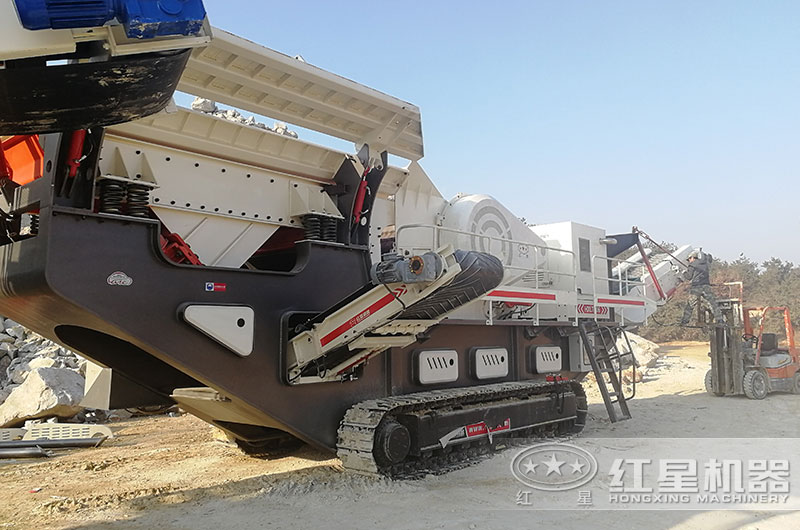 履帶式建筑廢料破碎機(jī)