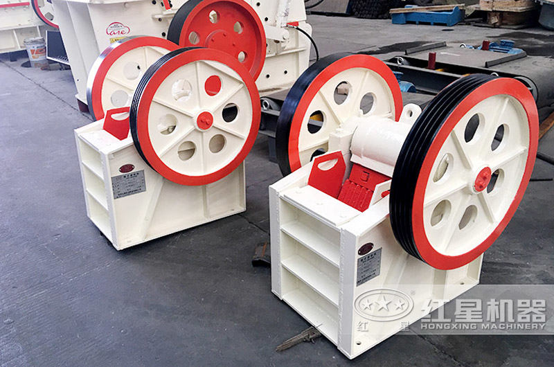 細鄂式破碎機，出料細，粒度均勻