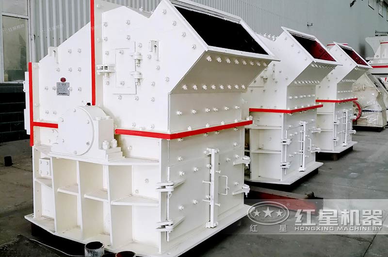 細(xì)碎小型制沙機(jī)，采用蓖條設(shè)計(jì)，提高產(chǎn)量30%