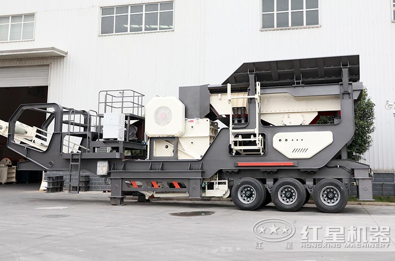 流動式砂石粉碎機(jī)圖片