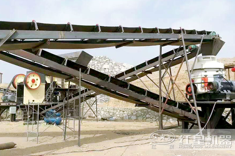 時(shí)產(chǎn)200噸破碎生產(chǎn)現(xiàn)場圖