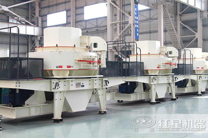 沖擊式破碎機(jī)車間實拍圖